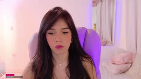 Sofa online show from 10-04-25, 09:46