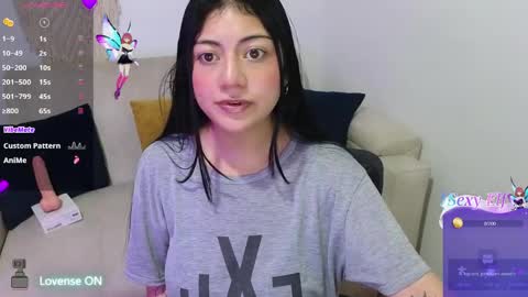 Snapshot of pau_cute19 chatting on 06-08-26, 05:13 pau cute online show from 06-08-26, 05:13