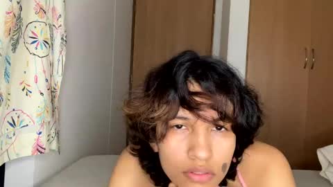 Paulina        online show from 12-11-24, 05:32