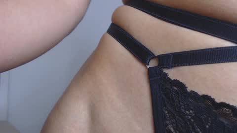 Paulina        online show from 01-12-25, 03:25