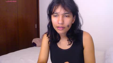 Paulina        online show from 10-24-25, 04:36