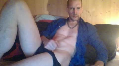 Snapshot of paueriwan chatting on 02-24-25, 09:52 paueriwan online show from 02-24-25, 09:52