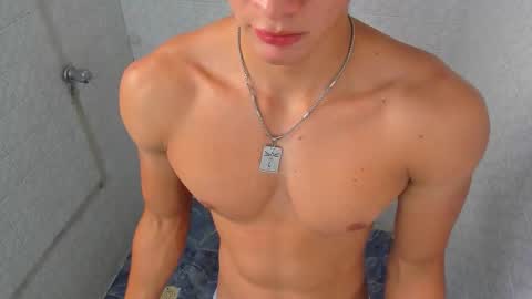 Snapshot of paul_george212 chatting on 11-28-25, 05:59 Paull George online show from 11-28-25, 05:59