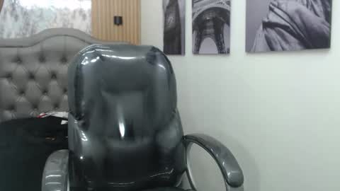 PAUL online show from 11-01-25, 01:02