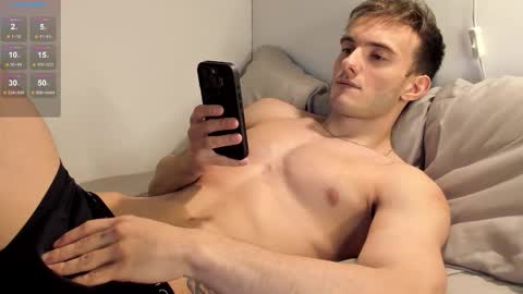Snapshot of paul_rubini chatting on 10-09-25, 11:52 Paul online show from 10-09-25, 11:52