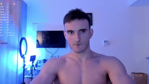 Snapshot of paul_rubini chatting on 11-09-25, 03:16 Paul online show from 11-09-25, 03:16