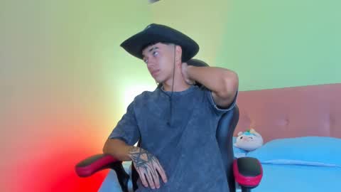paul_sexycock online show from 02-07-25, 12:17