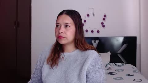 PAULA online show from 11-23-25, 08:08