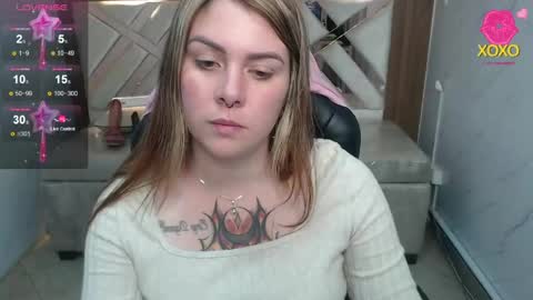 Snapshot of paula_b_ chatting on 04-25-26, 12:52 Paula online show from 04-25-26, 12:52