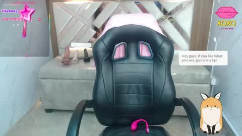 Snapshot of paula_b_ chatting on 05-02-26, 12:43 Paula online show from 05-02-26, 12:43