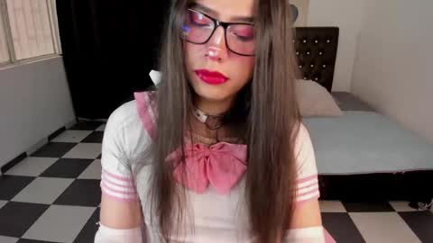 Snapshot of paula_kawaiifu chatting on 12-06-24, 05:11 CALL ME PAULA online show from 12-06-24, 05:11