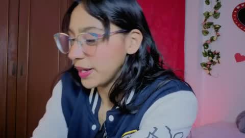 Paula  online show from 05-15-26, 06:09