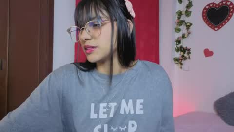 Paula  online show from 06-05-26, 06:52