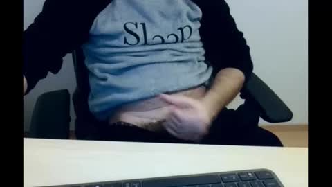 Snapshot of paulbazo83 chatting on 12-04-25, 02:59 paulbazo83 online show from 12-04-25, 02:59