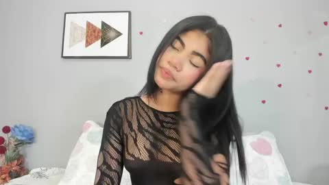 Pau online show from 04-18-26, 12:53