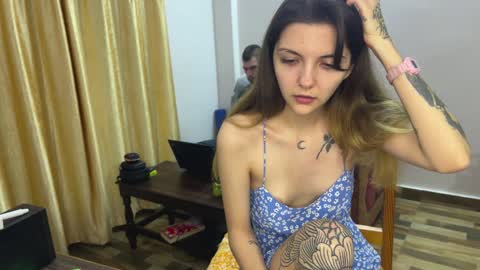 Snapshot of paulettegoddard chatting on 01-18-25, 03:16 Isla Chase online show from 01-18-25, 03:16