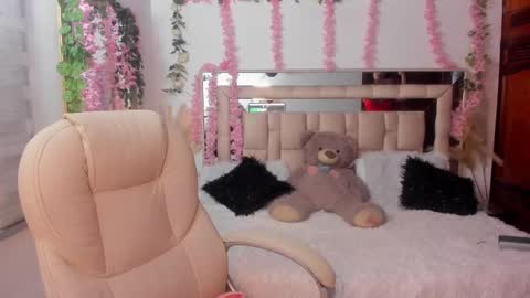 paulha_miller online show from 09-12-25, 12:05