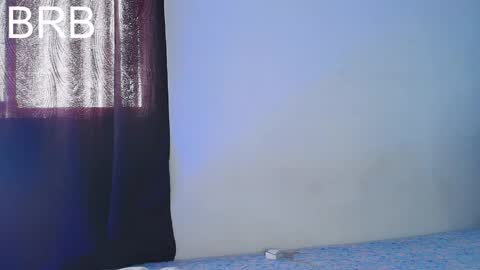 Snapshot of paulin01_ chatting on 04-28-26, 01:27 Paulina online show from 04-28-26, 01:27