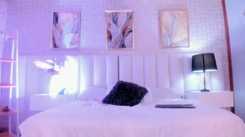 paulina johns online show from 06-02-26, 02:52