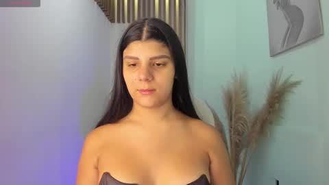 Paulina Belle online show from 12-04-25, 01:42