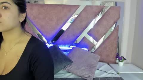 Paulina online show from 10-28-25, 10:52