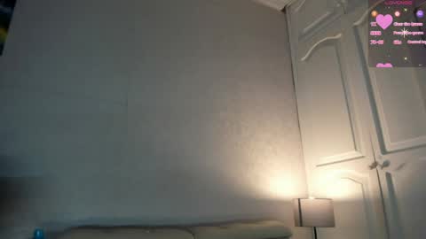 Snapshot of paulinasaeenz chatting on 05-16-26, 12:37 PaulinaSaennz online show from 05-16-26, 12:37