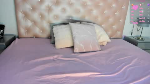 Snapshot of paulinasaeenz chatting on 05-27-26, 12:35 PaulinaSaennz online show from 05-27-26, 12:35