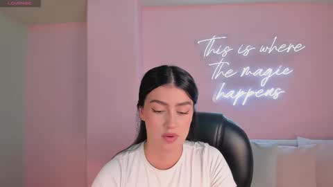 Paulina Santos  online show from 09-24-25, 06:44