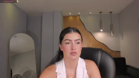 Paulina Santos  online show from 05-19-26, 07:42