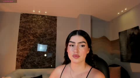 Paulina Santos  online show from 05-25-26, 07:20