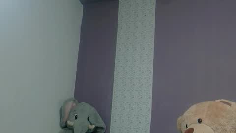 Snapshot of paulinawilliams chatting on 11-13-25, 02:27 paulina online show from 11-13-25, 02:27