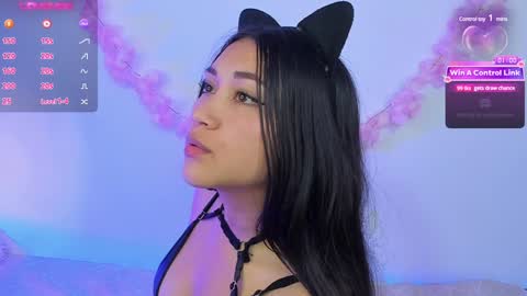 Pauline online show from 02-05-25, 06:13