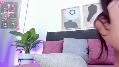 Pauline online show from 07-24-26, 12:58