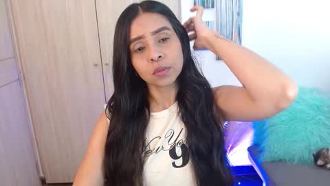 Snapshot of pauliv chatting on 01-05-26, 07:50 Paulina online show from 01-05-26, 07:50