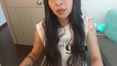 Snapshot of pauliv chatting on 02-04-26, 05:41 Paulina online show from 02-04-26, 05:41