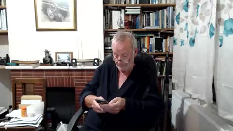 Hi Im Paul online show from 10-30-25, 07:58