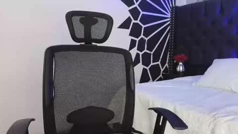 Paulo online show from 03-17-26, 09:23