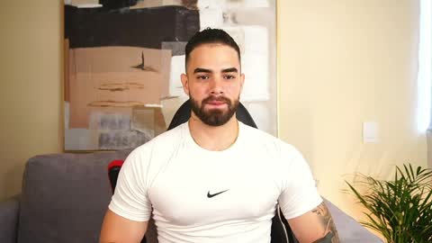 Paul Phoenix online show from 04-01-26, 07:22