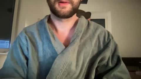 Snapshot of paulsimpsn chatting on 12-23-25, 06:55 love bush online show from 12-23-25, 06:55