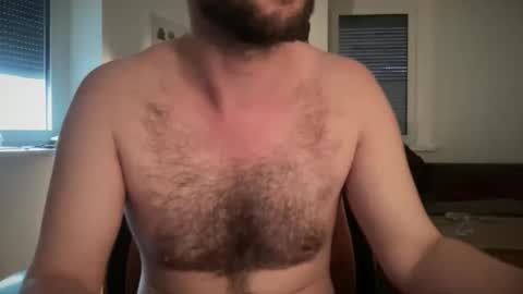 Snapshot of paulsimpsn chatting on 01-06-26, 01:37 love bush online show from 01-06-26, 01:37