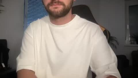 love bush online show from 06-30-26, 06:47