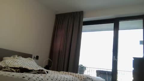 Paul online show from 04-04-26, 05:32