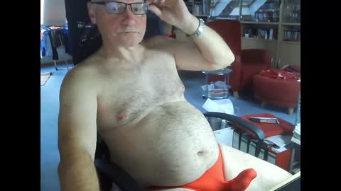 Snapshot of pavlovsdog2006 chatting on 12-09-24, 09:06 Pavlov aka Peter online show from 12-09-24, 09:06