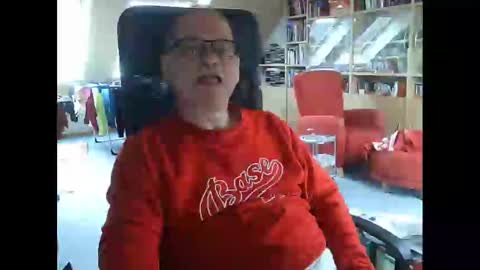 Snapshot of pavlovsdog2006 chatting on 02-24-25, 09:21 Pavlov aka Peter online show from 02-24-25, 09:21