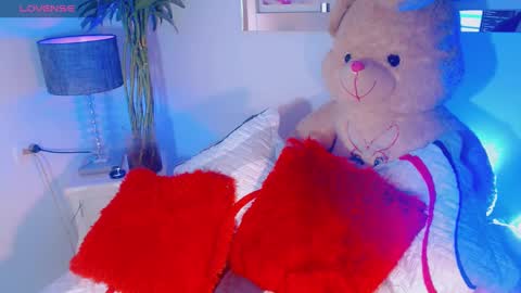Snapshot of paytoncamila chatting on 10-08-25, 10:02 Payton online show from 10-08-25, 10:02