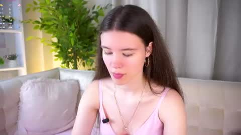 Snapshot of pazrapacki chatting on 06-14-26, 02:09 Beautiful Mila online show from 06-14-26, 02:09