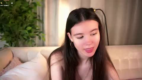Snapshot of pazrapacki chatting on 06-20-26, 02:14 Beautiful Mila online show from 06-20-26, 02:14