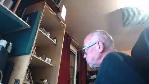 pc8474408 online show from 04-19-26, 10:01