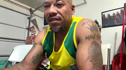 Phenomenal online show from 04-21-26, 02:51