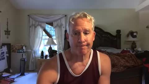 peacemakerone1 online show from 09-30-25, 05:40